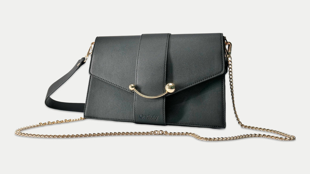 gid://shopify/MediaImage/26197621112902